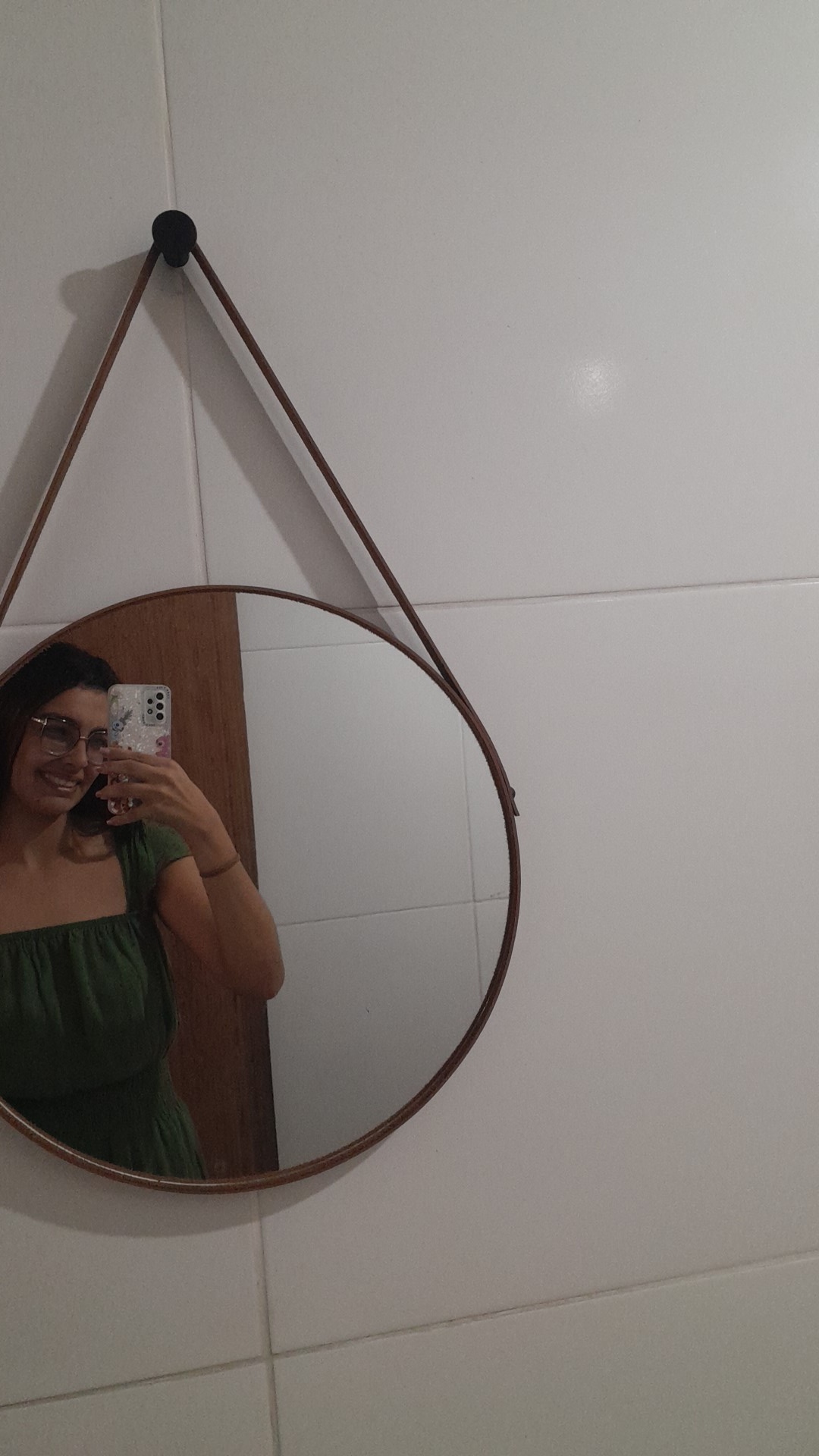 @Ana