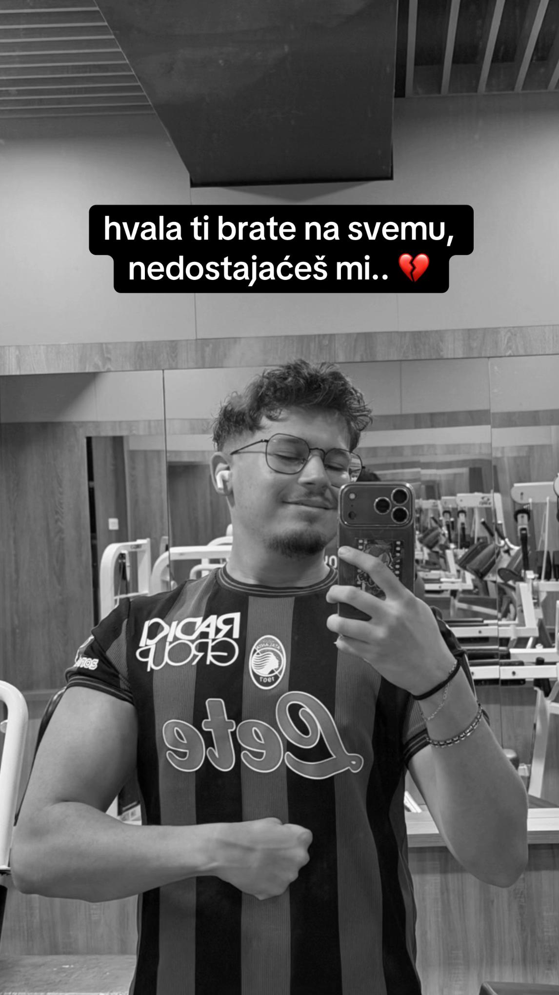 @ivke 🦦