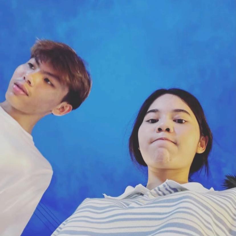 @ขวาเวทมนตร์🩷💛