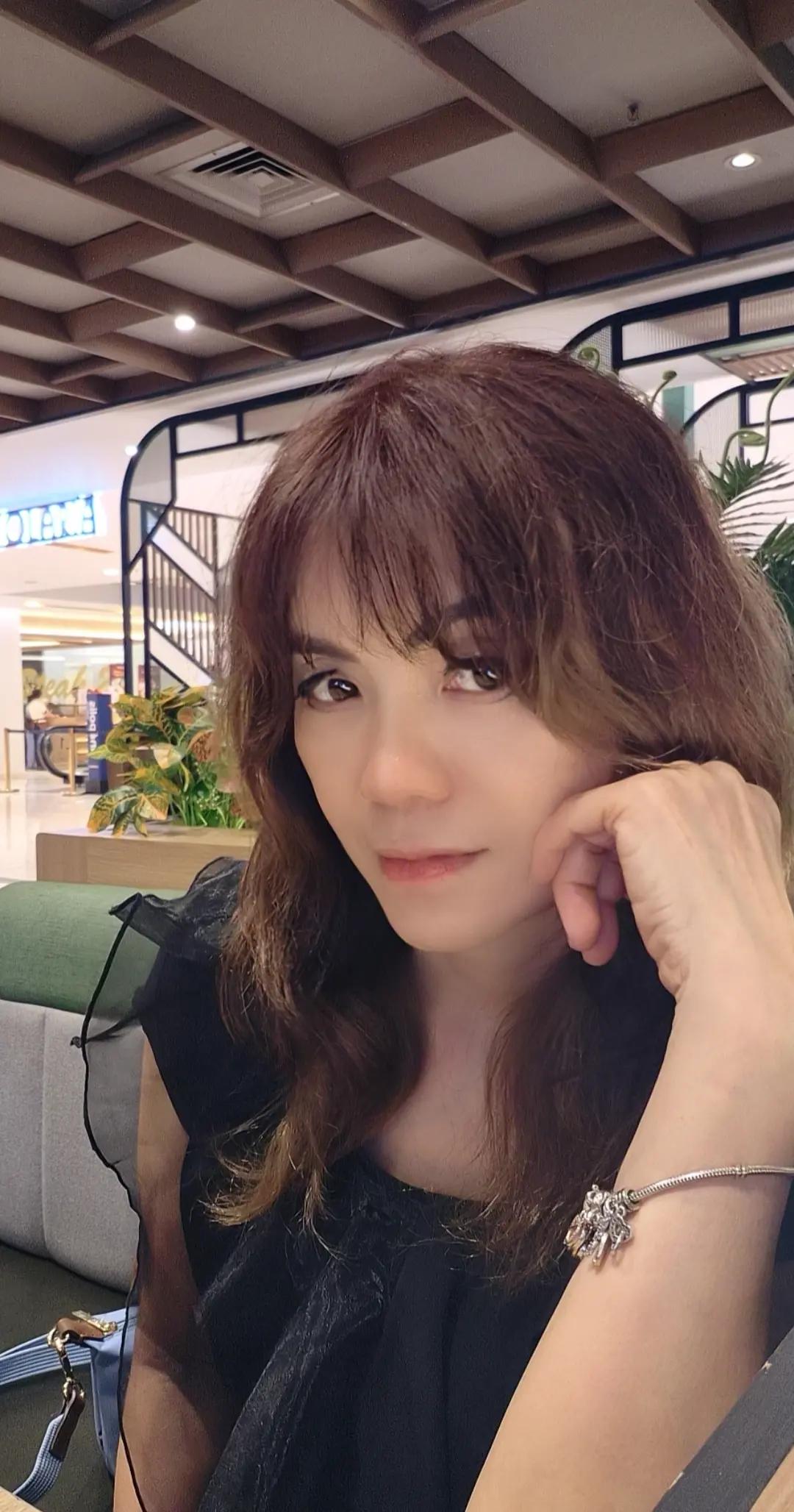@Erni Cullen 高贵的二尼