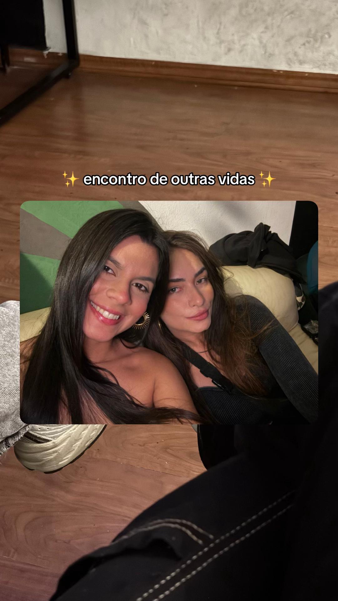 @Camila
