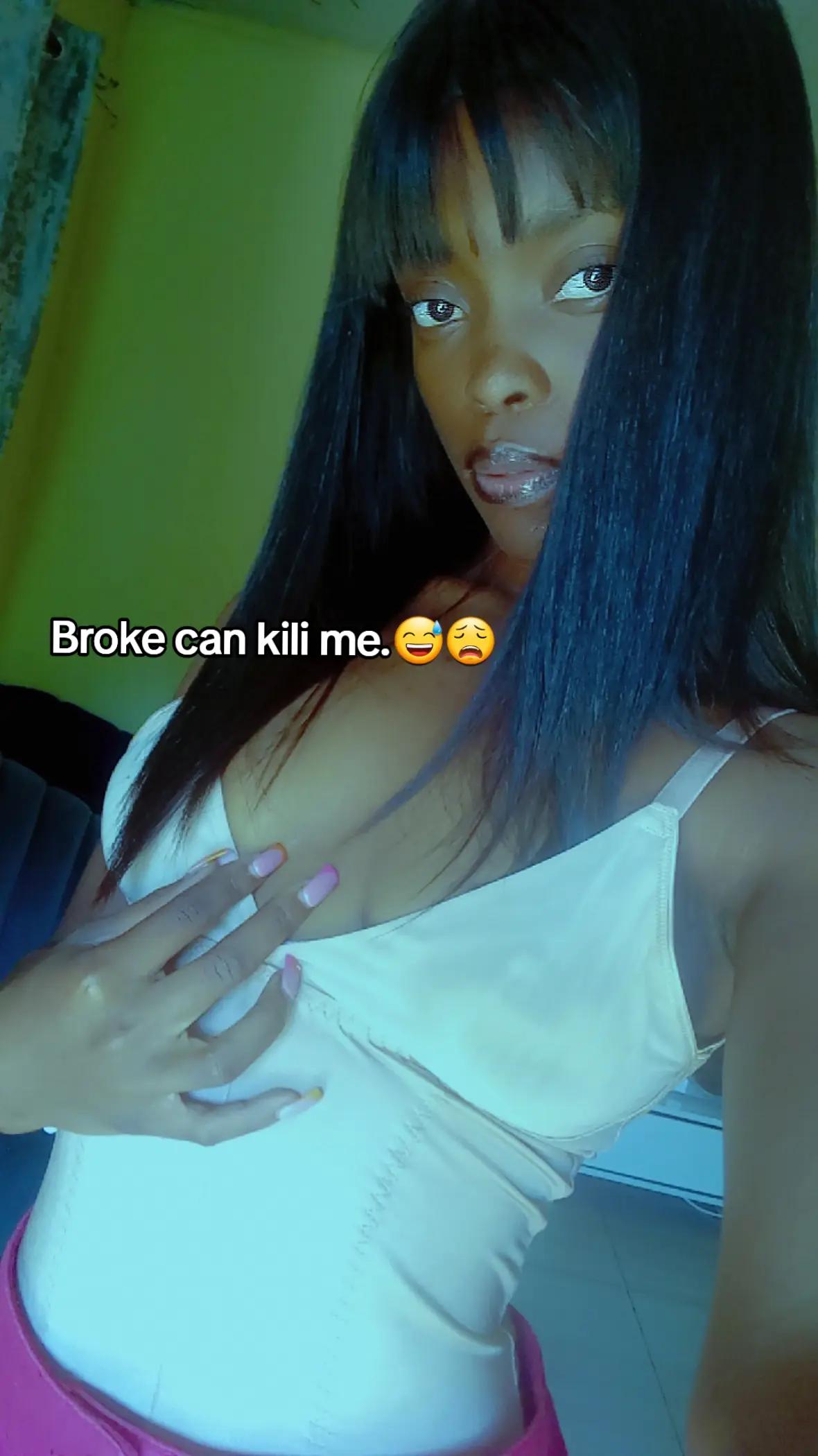 @<<TINA.🤍🌹🏴☠️>>