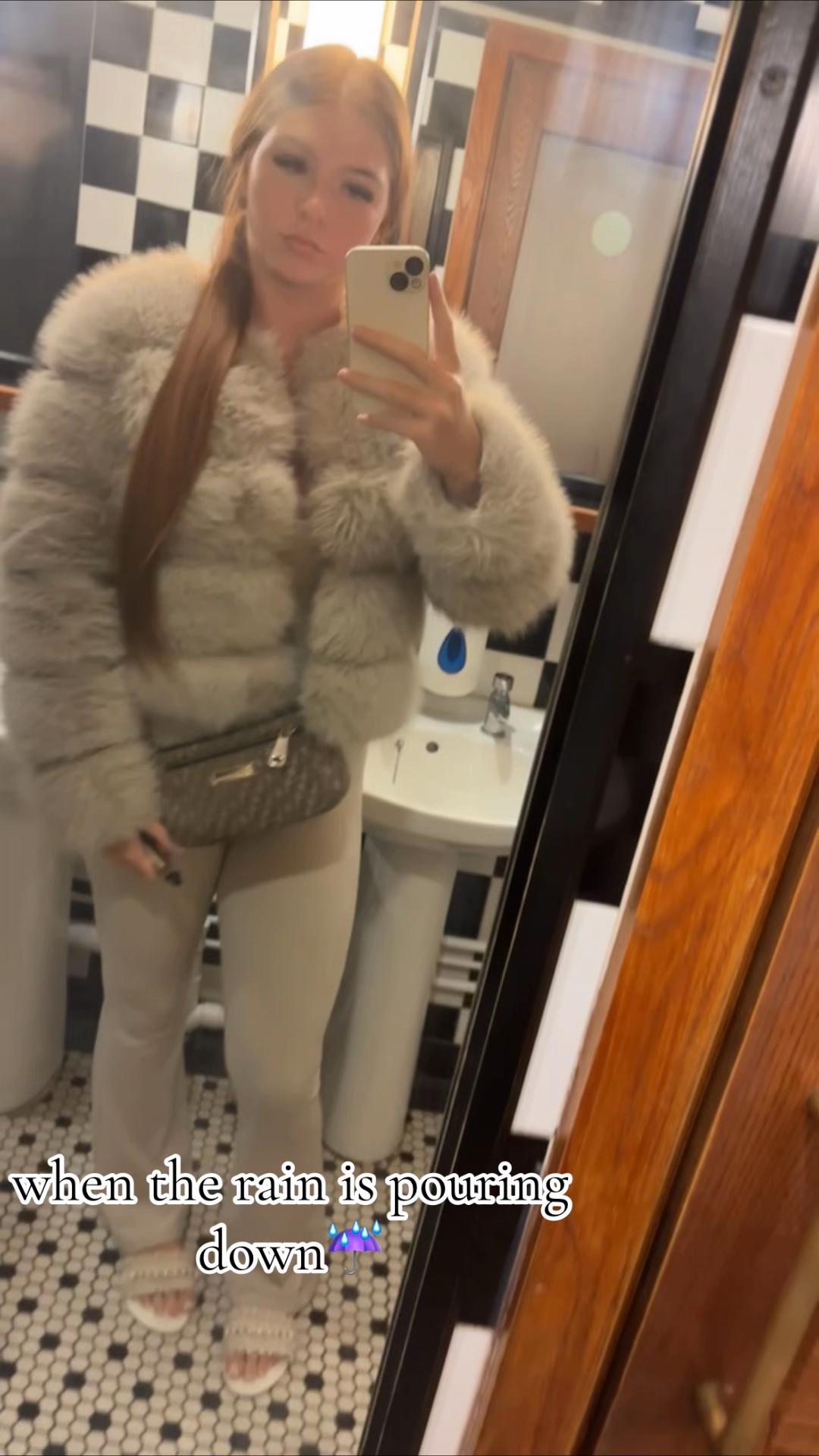 @𝓔𝓵𝓵 𝓶𝓪𝔂👸🧡