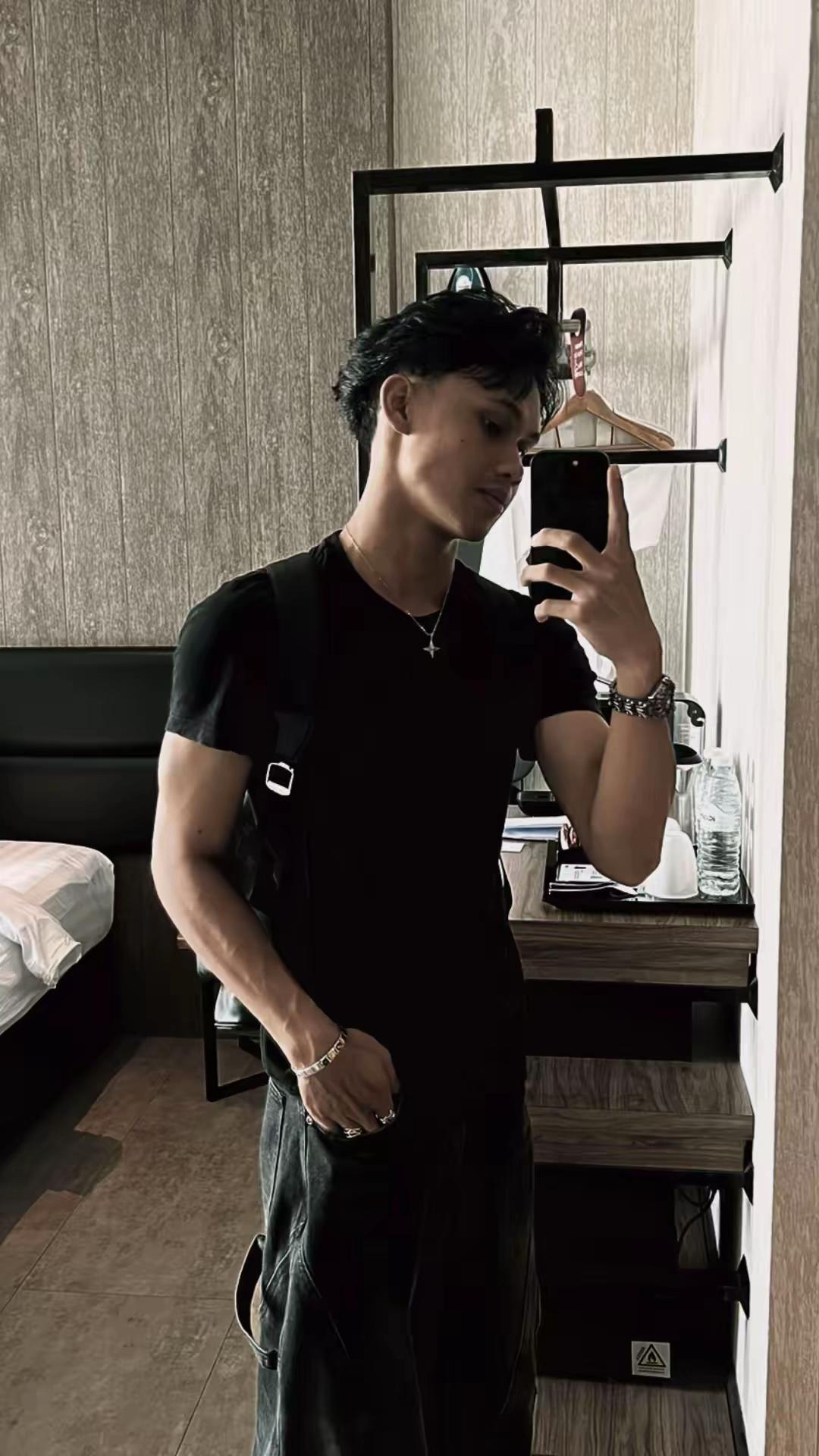@𝑸𝒊𝒖𝒆📊