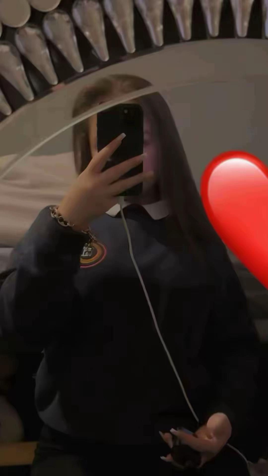 @🪩🍒🐆👸
