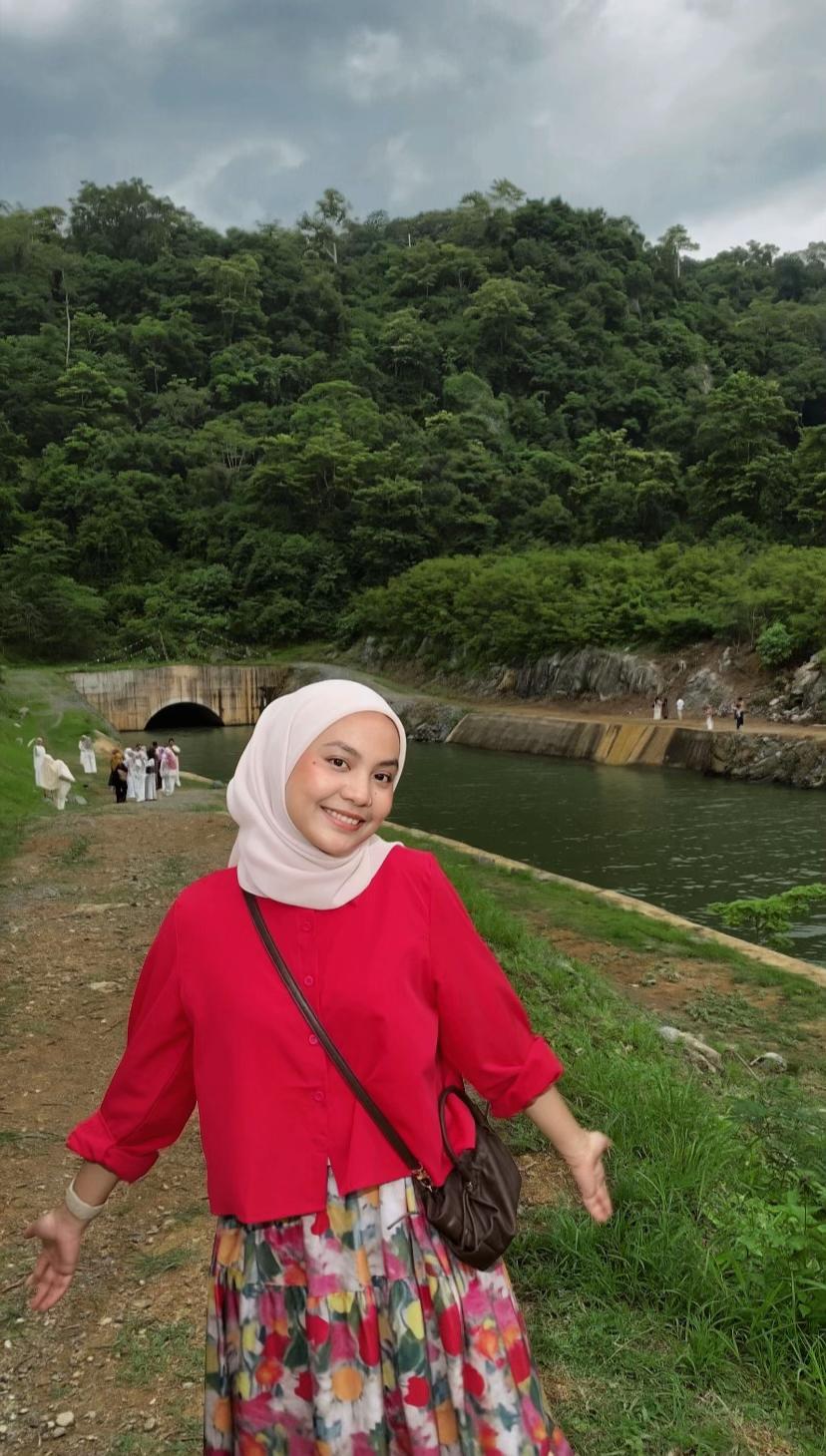 @ainshaz