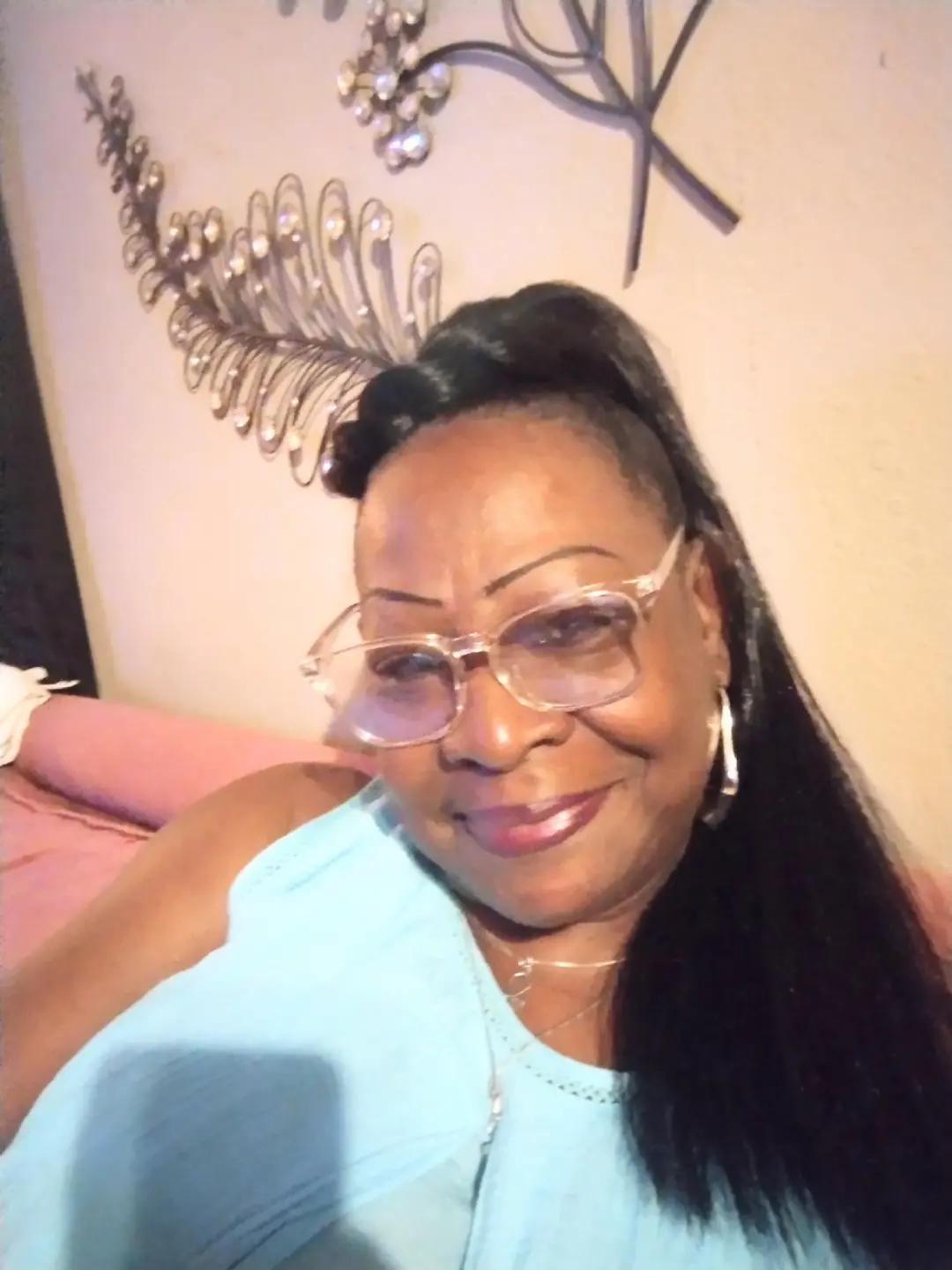 @Sylvia Wooten385