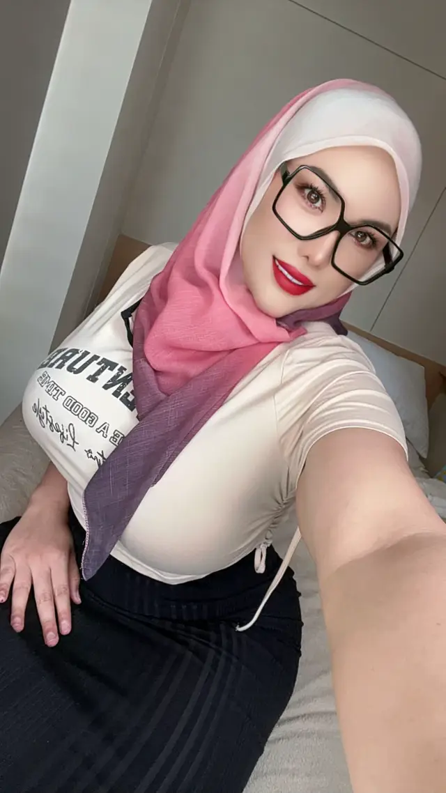 @cikguNurFieQa