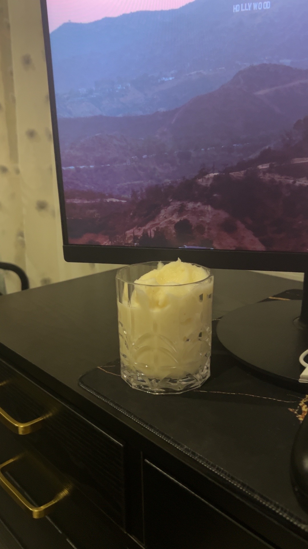 @minteyfr
