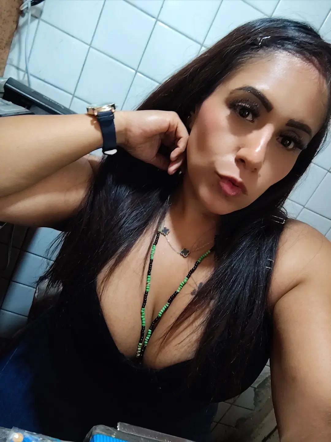 @jadesita😈 🌻🫦