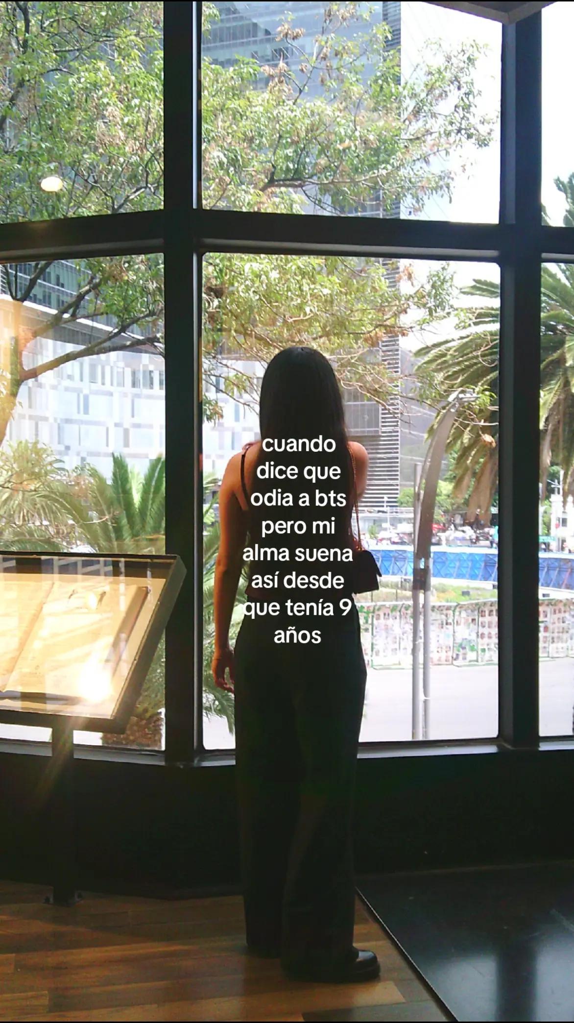 @avie⁷