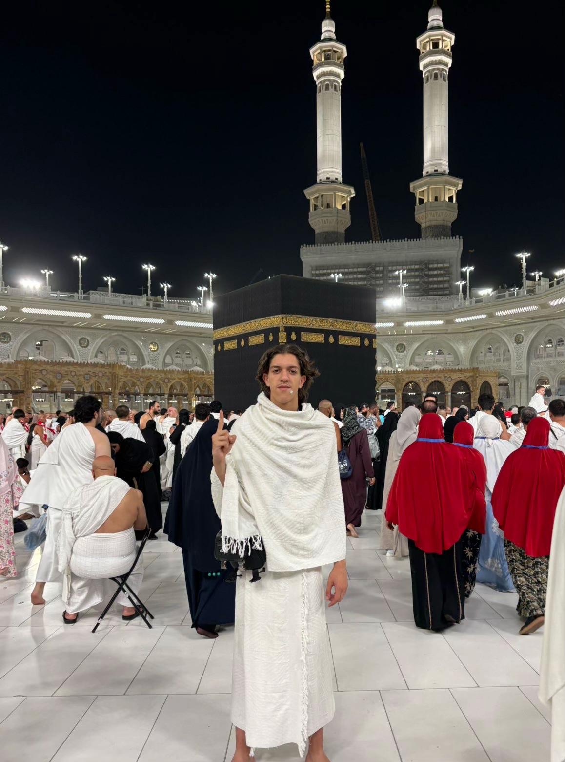 @Luxify16