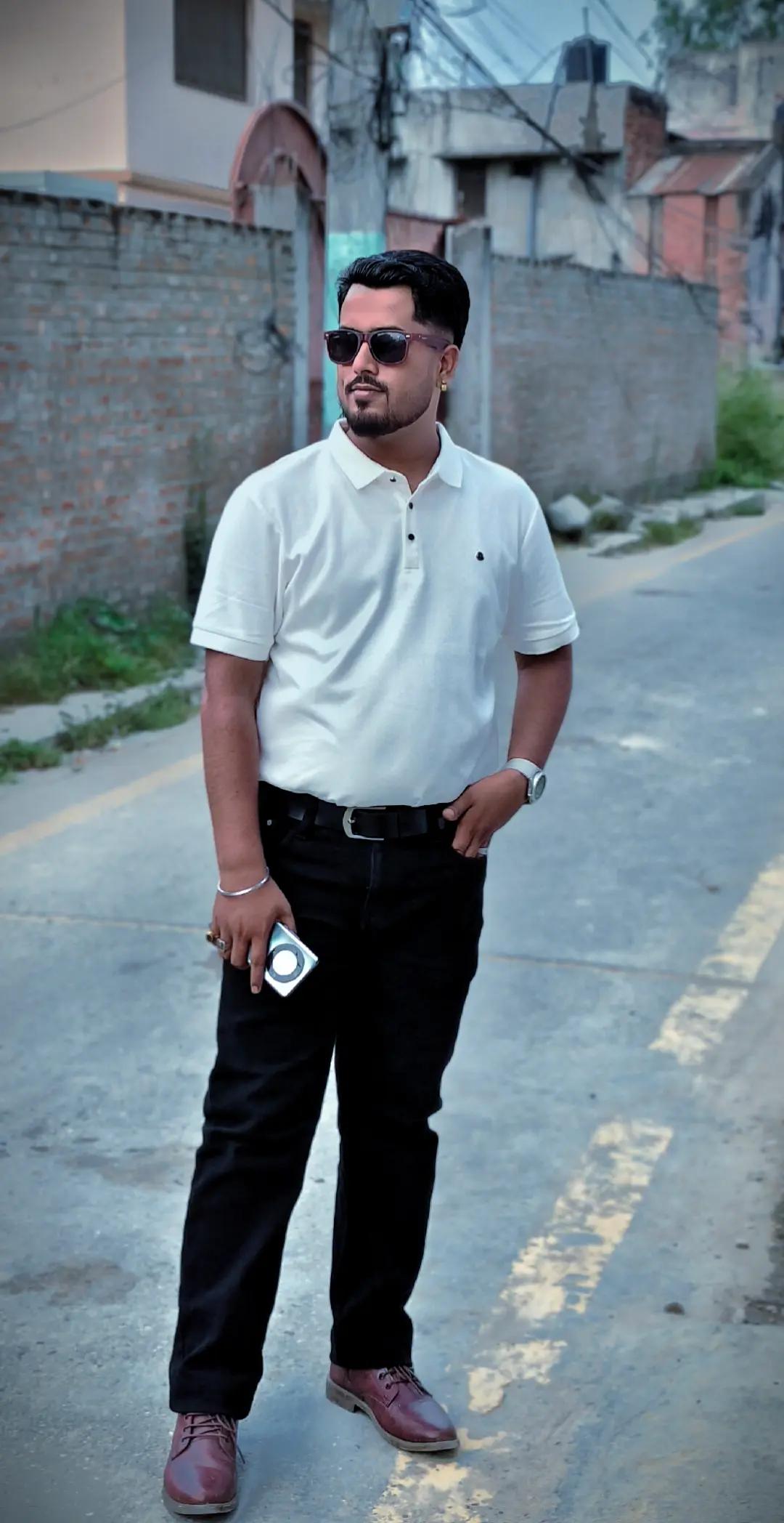 @Mr Dipesh Official