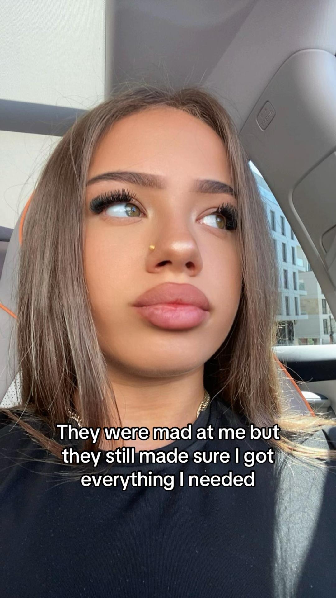 @𝑴𝒆𝒍𝒊𝒔𝒔𝒂