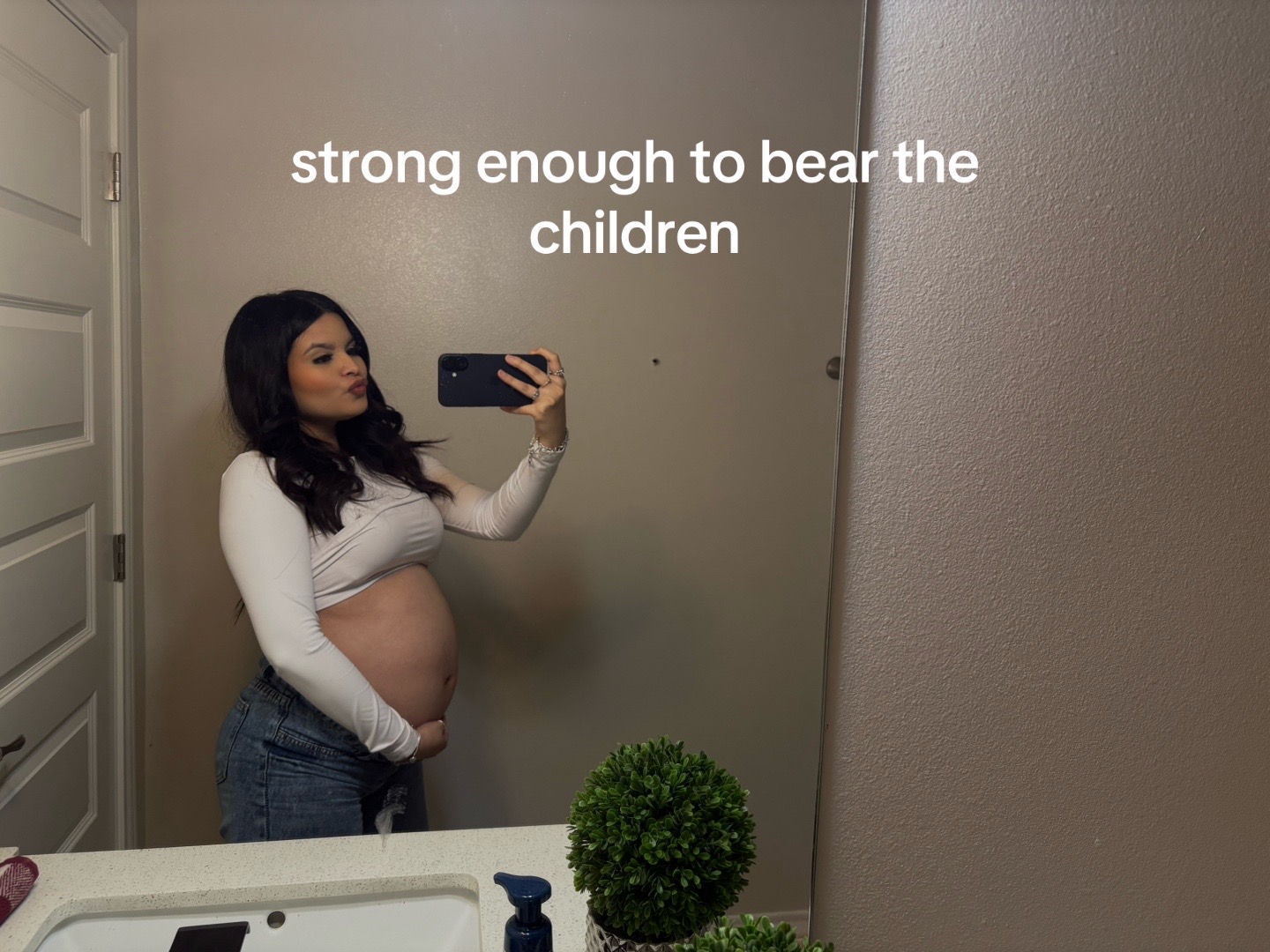 @alejandra marie :)