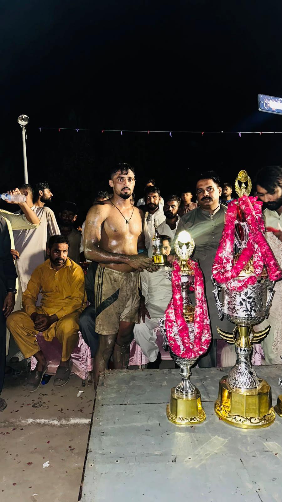 @Talha SaNdHu🥇