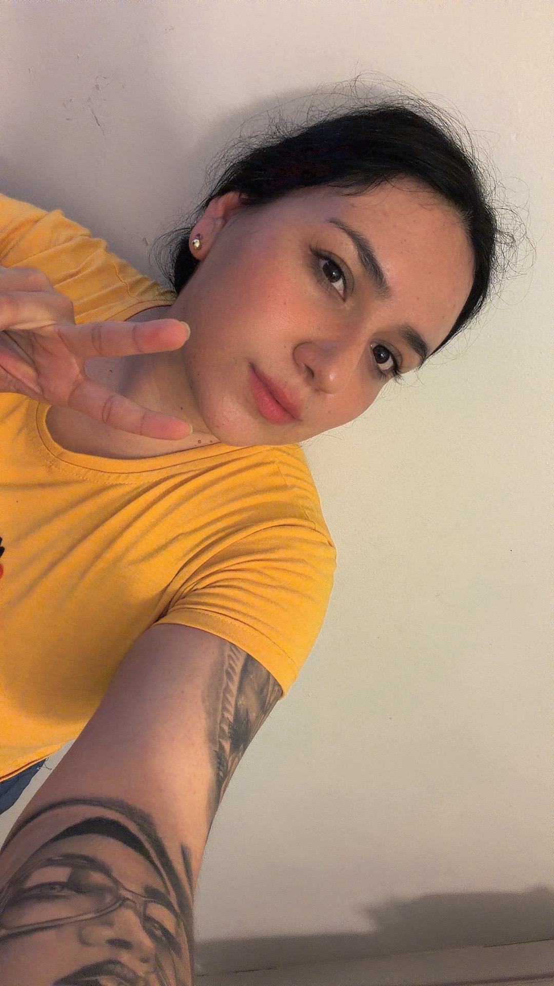 @MallelyVega