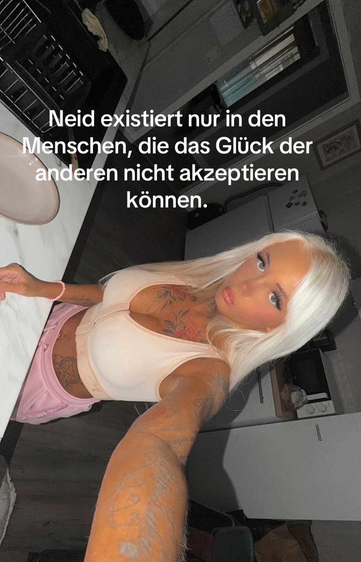 @👿BarBie😈