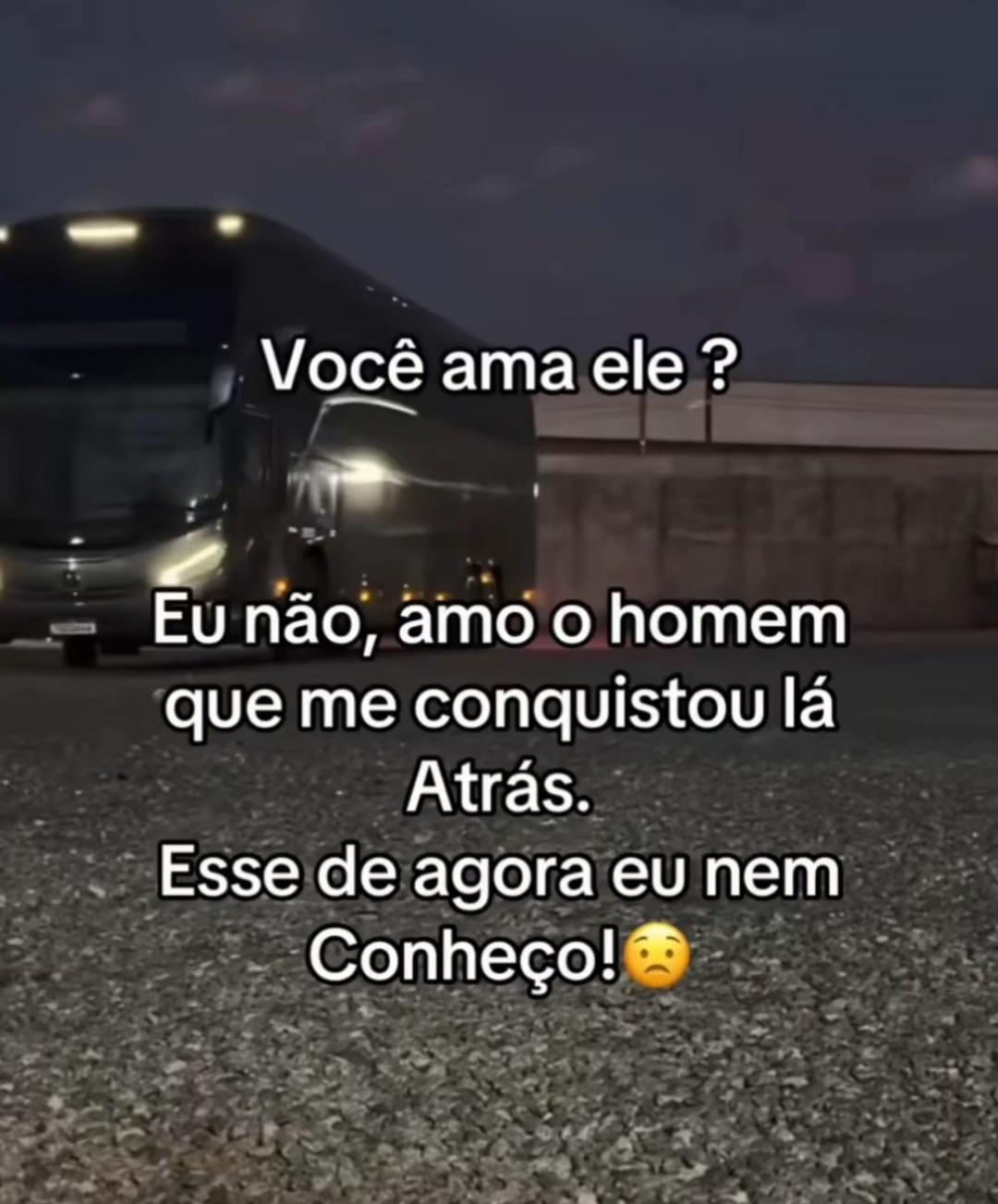 @Elisa Rocha555