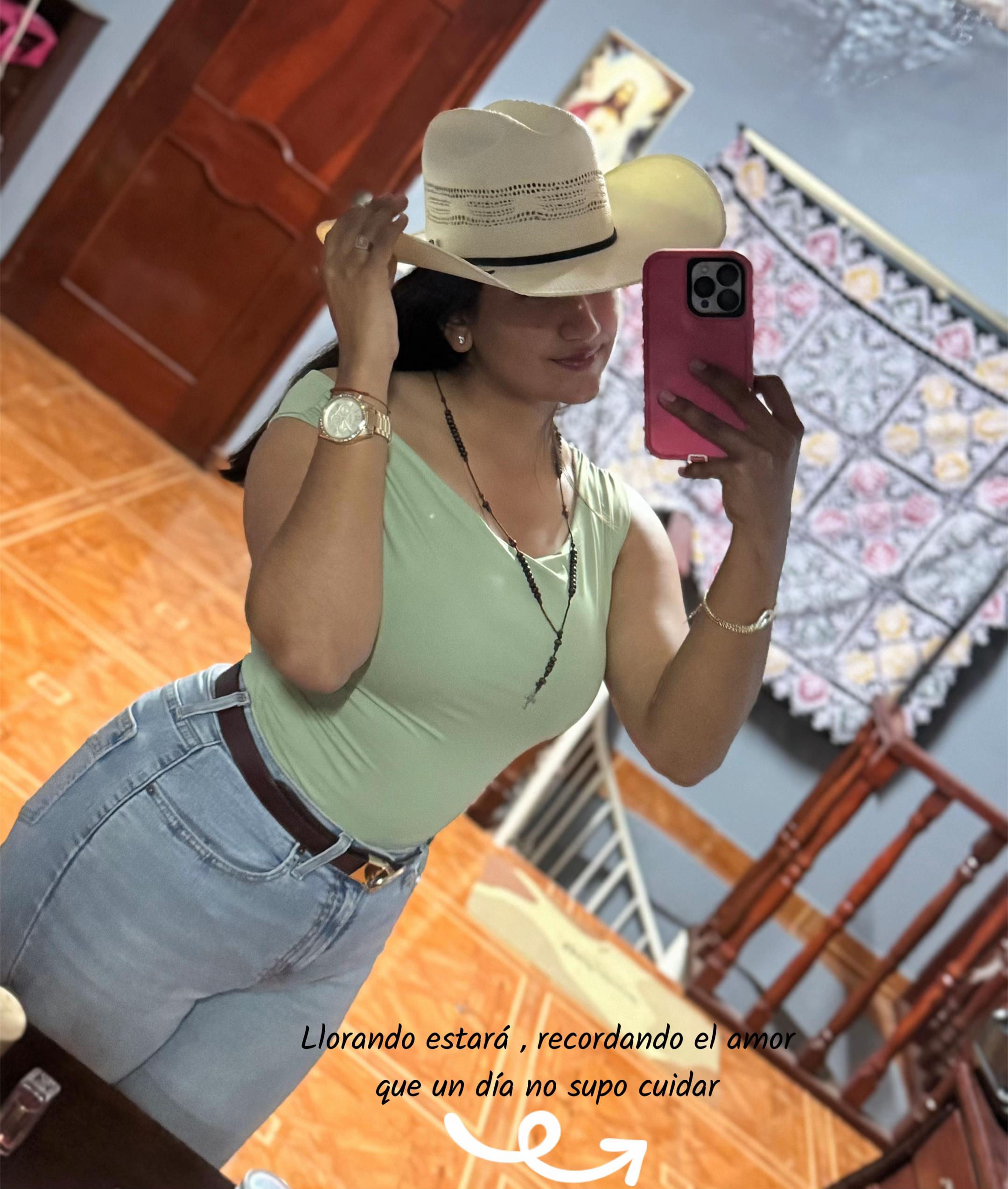 @Jued  Su&aacute;rez 👷&zwj;♀️