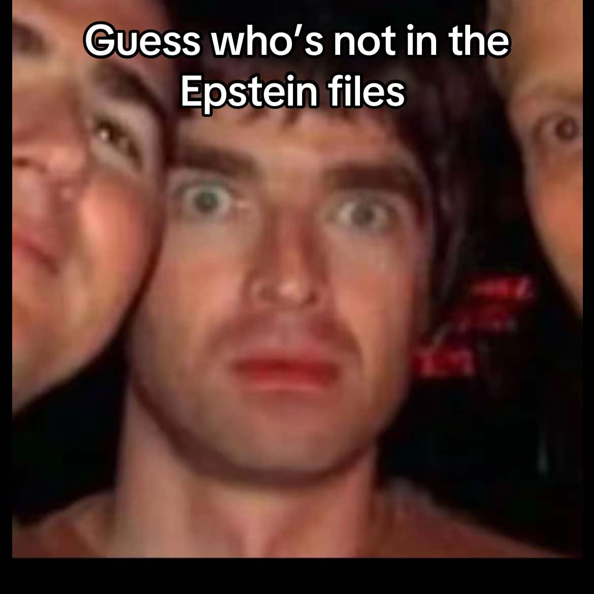 @Noelgallaghersleftkneecap