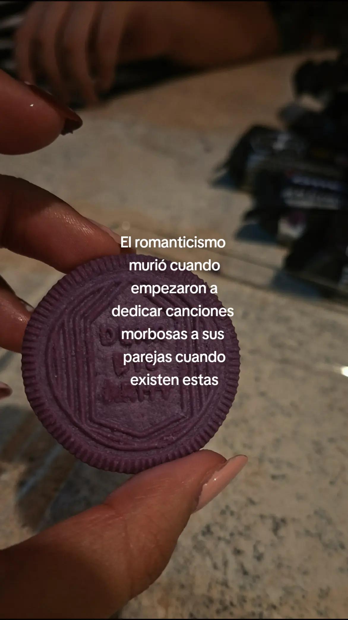 @avie⁷