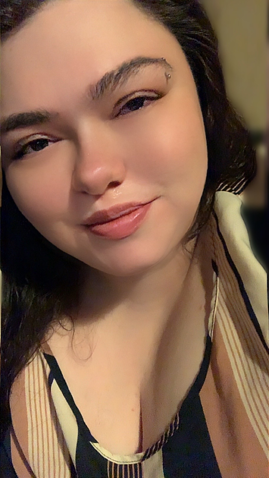 @FluffiBuniTushie