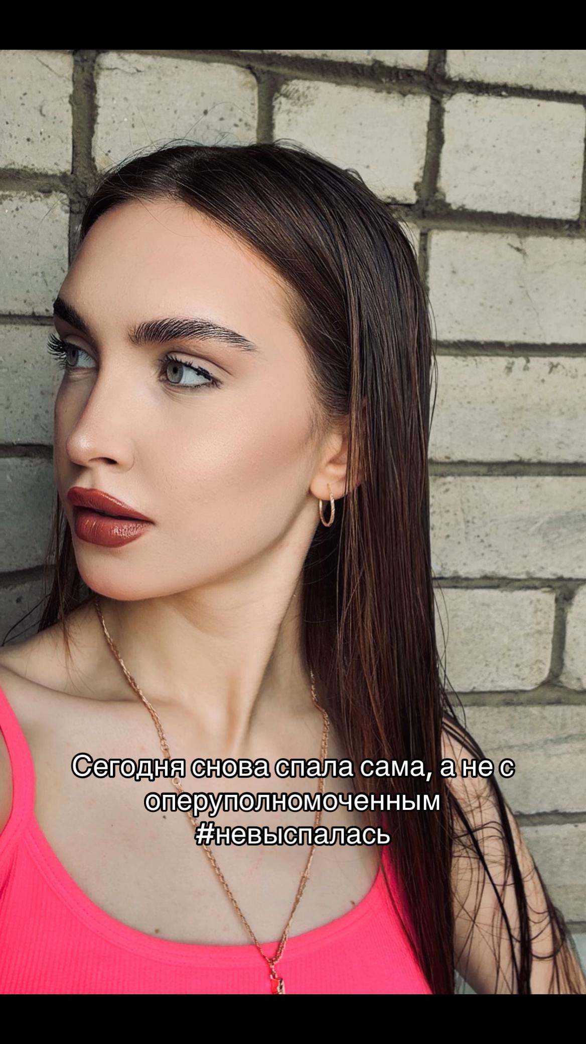 @viiora000