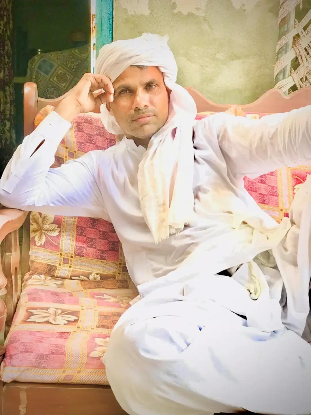 @ustad log