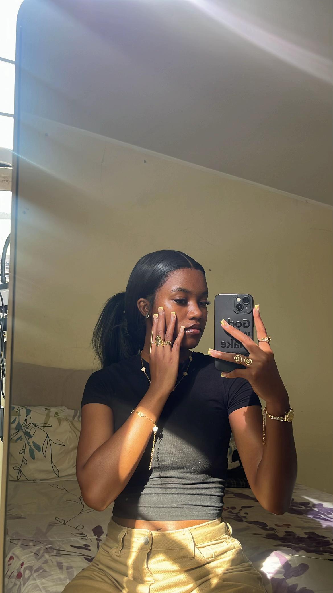 @Yonelaaa🎀