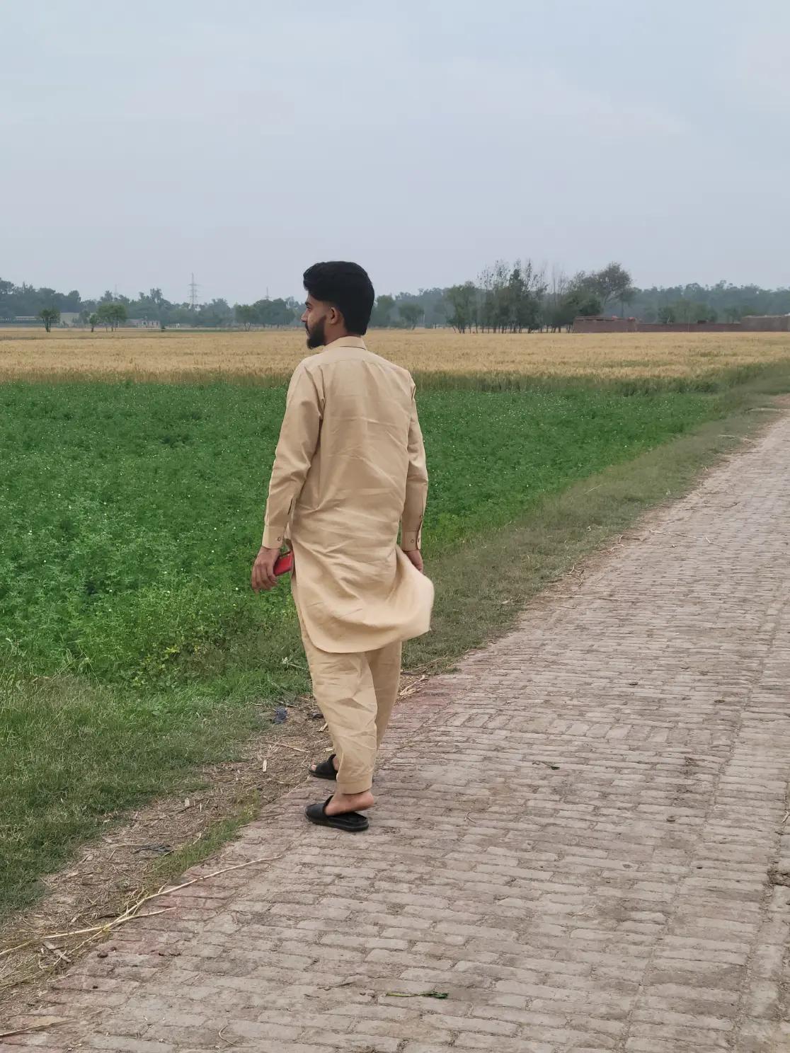 @AHMAD(H R army)