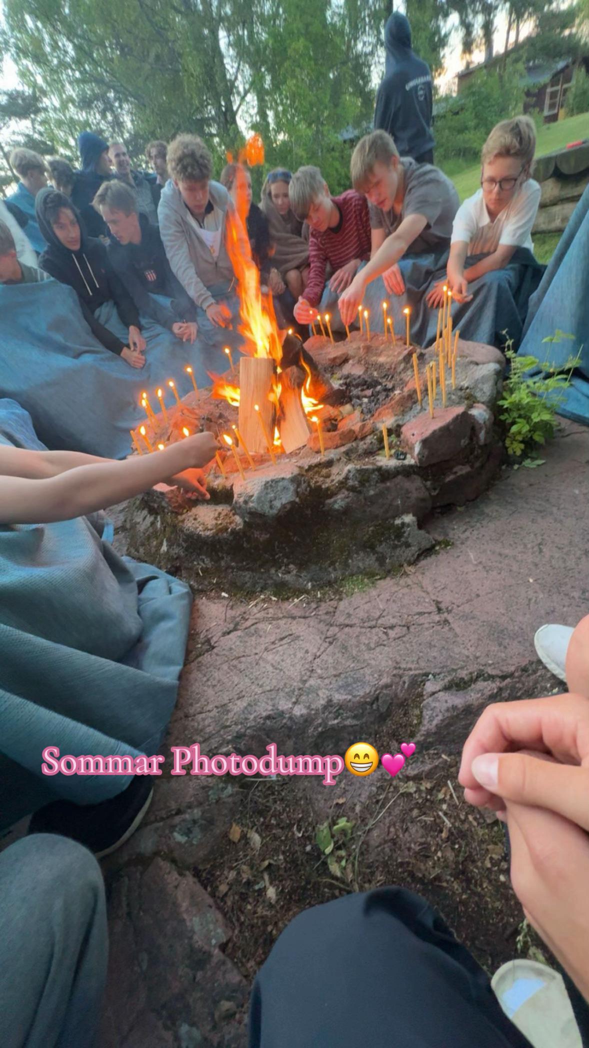 @𝓗𝓸𝓵𝓵𝓼𝓪𝓷❣️