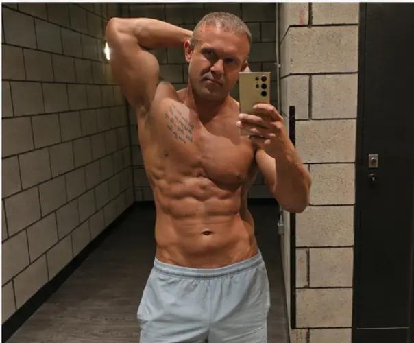 @TroyWhiteUK