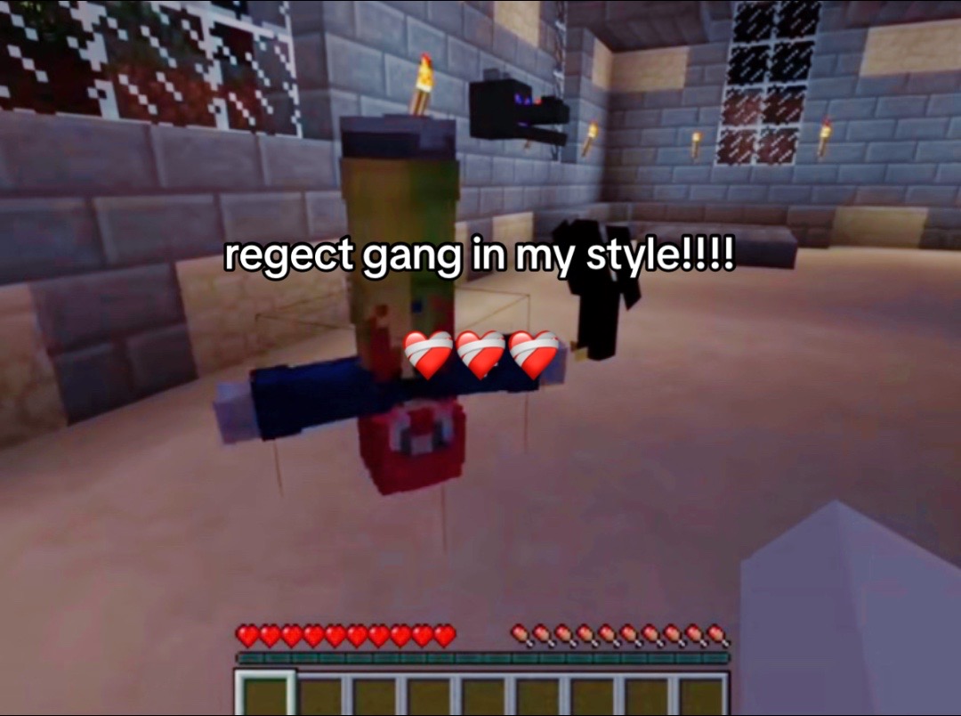 @✮