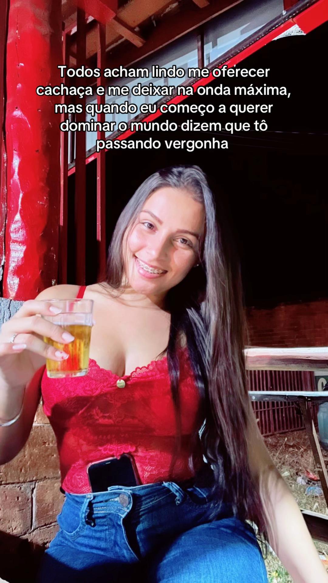 @Larisse Aires Pacheco 🦋