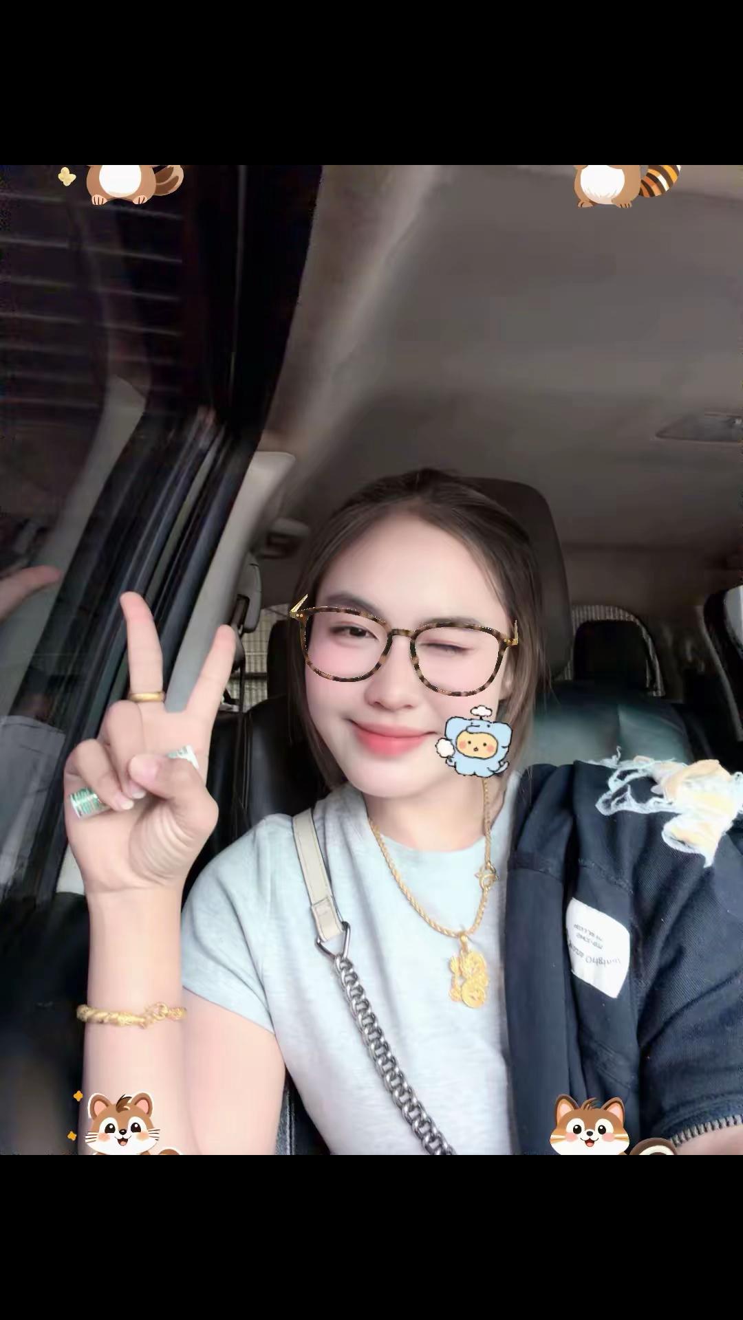 @Aling_(CEOແຮ່~ຊາຍ)