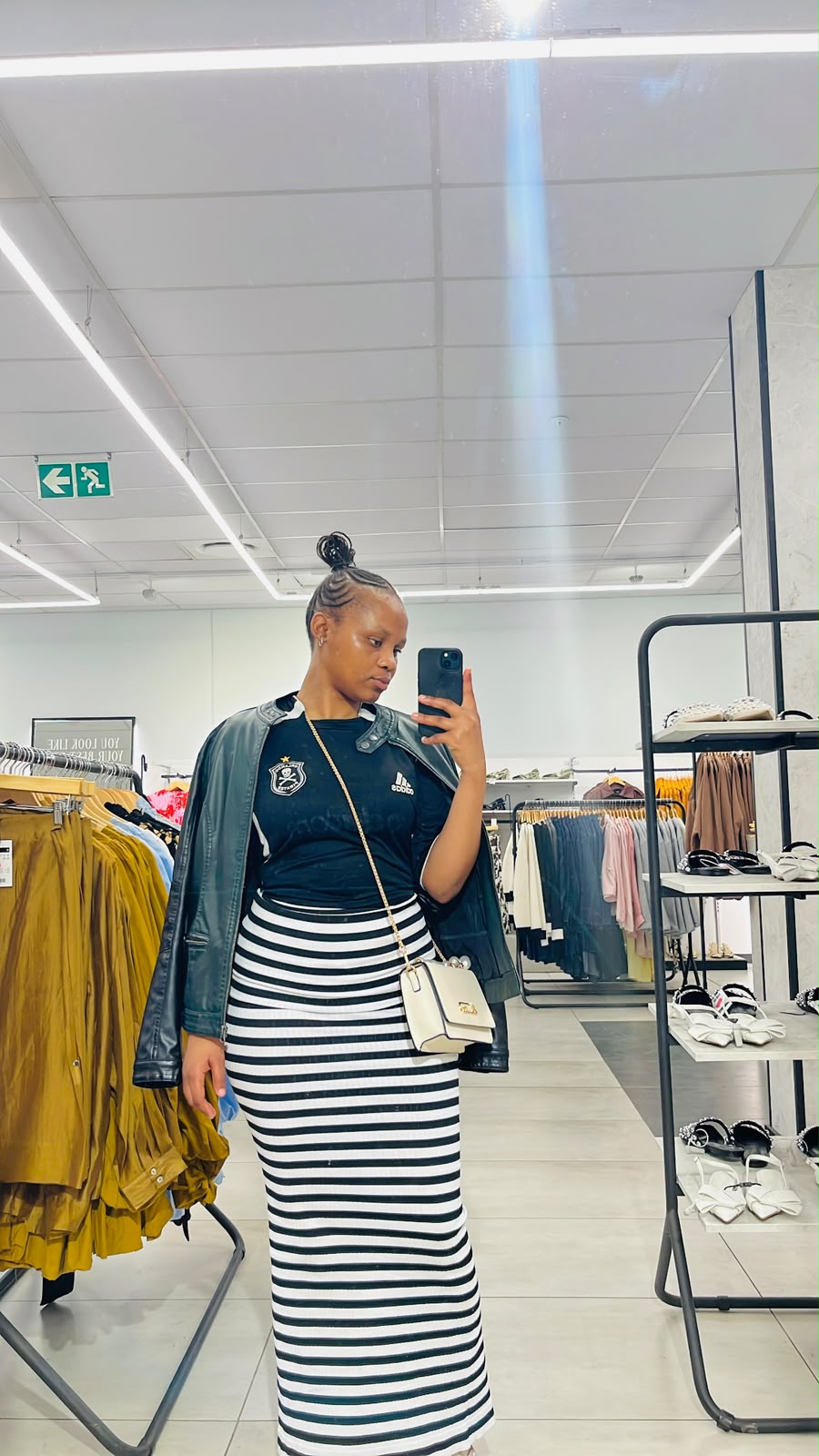 @Tshegofatso