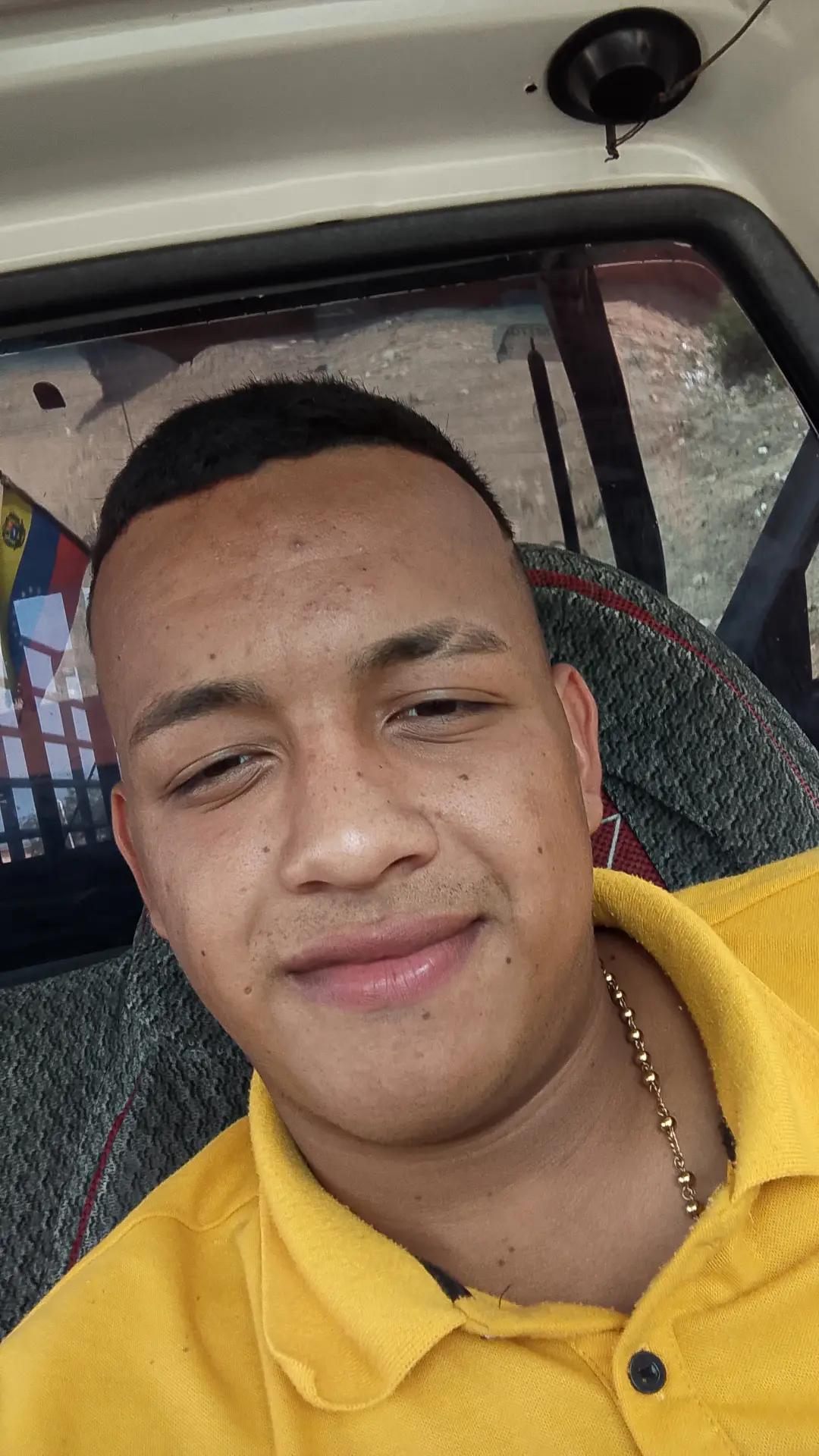 @Ronaikel Villalobos