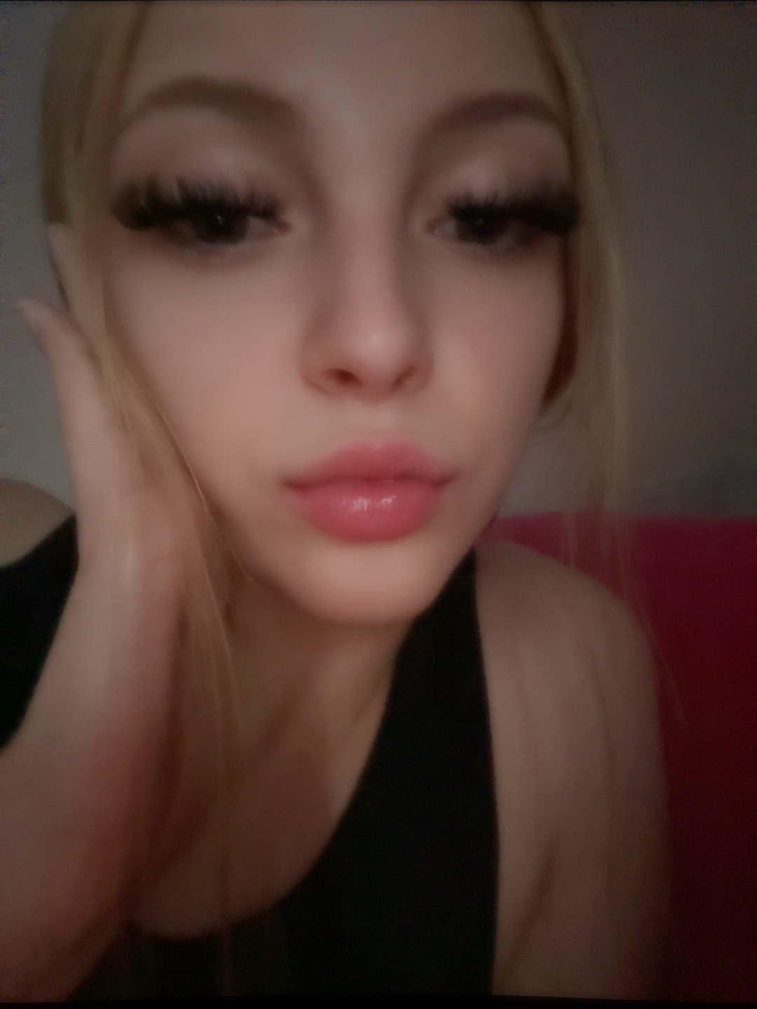@kyy💋