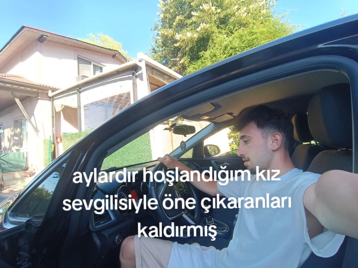 @SarjYuzdeBir