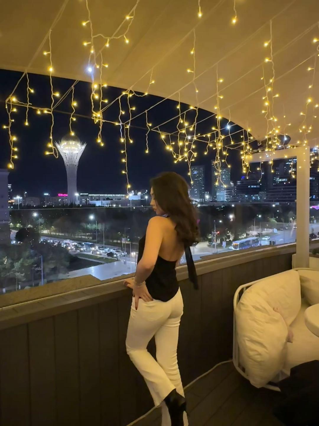 @raminaavv