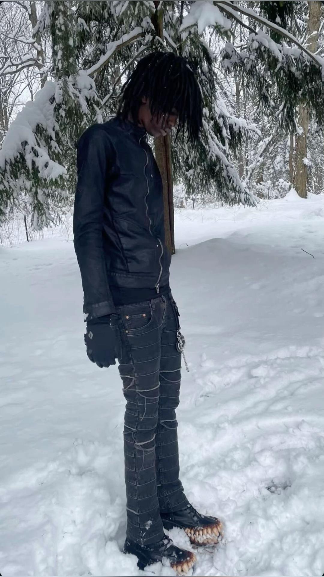 @underground.fits