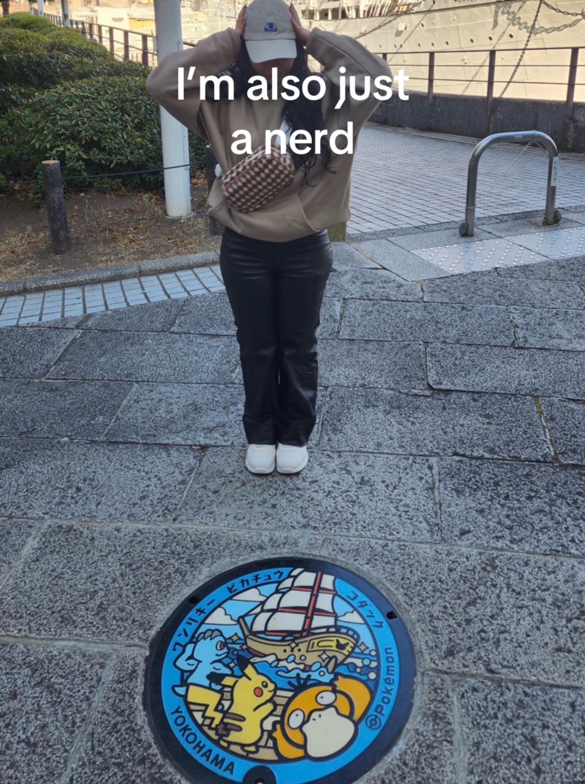 @𝐌𝐚𝐮𝐯𝐞 🍒