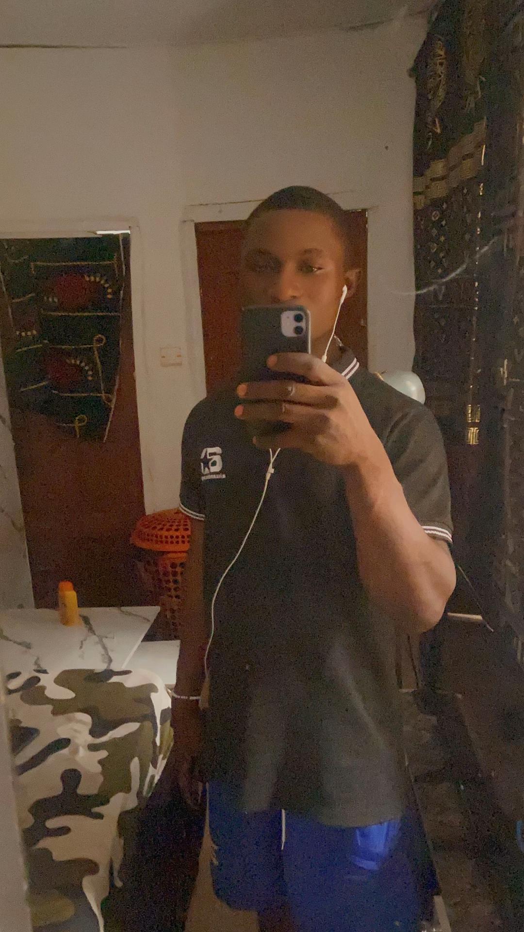 @alone boy🪖🪖