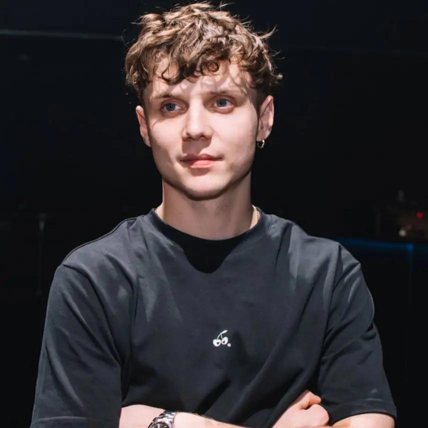 @.