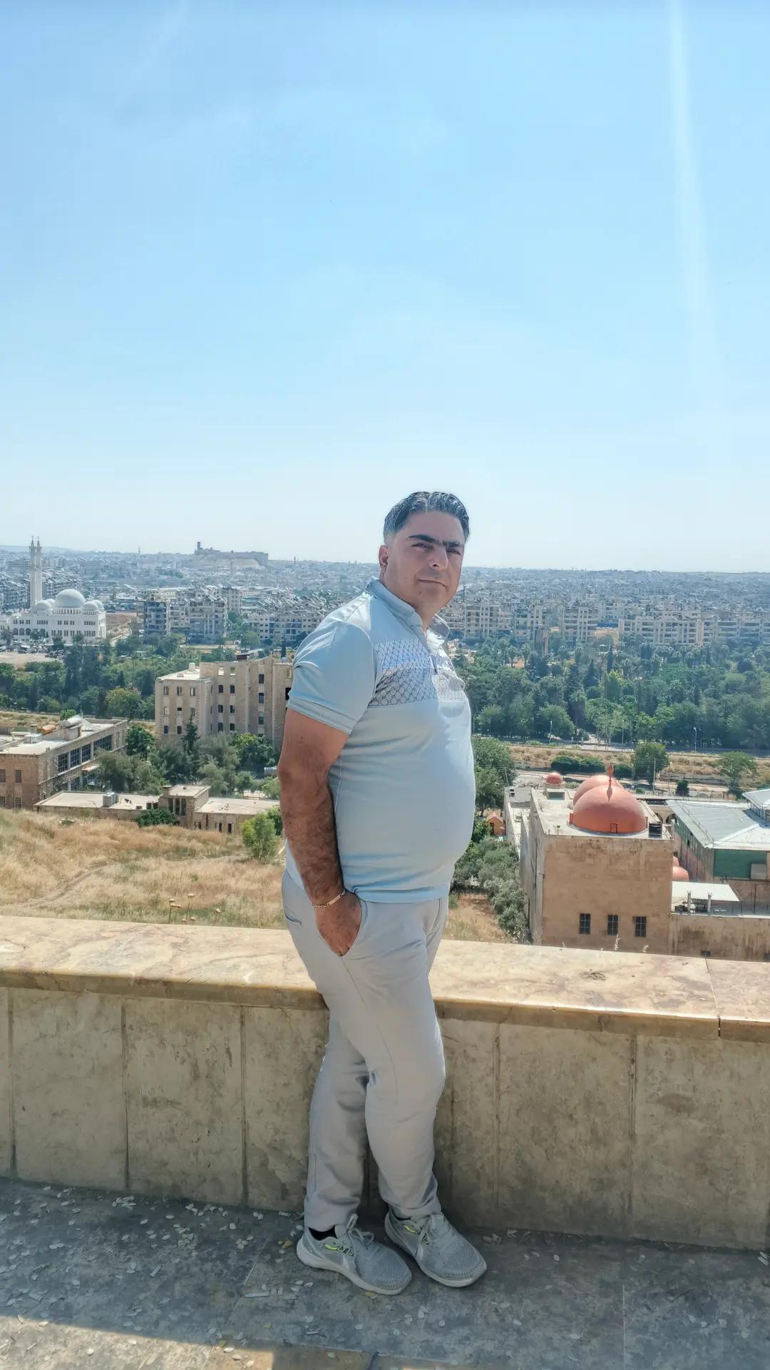@عبدالرحمن عمر