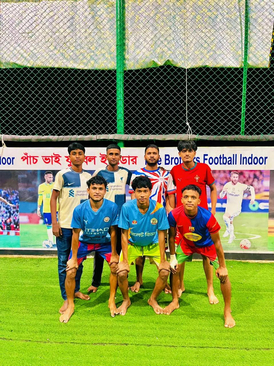 @IK 🥰🤟.. AKASH☠️⚽🤟🇧🇩