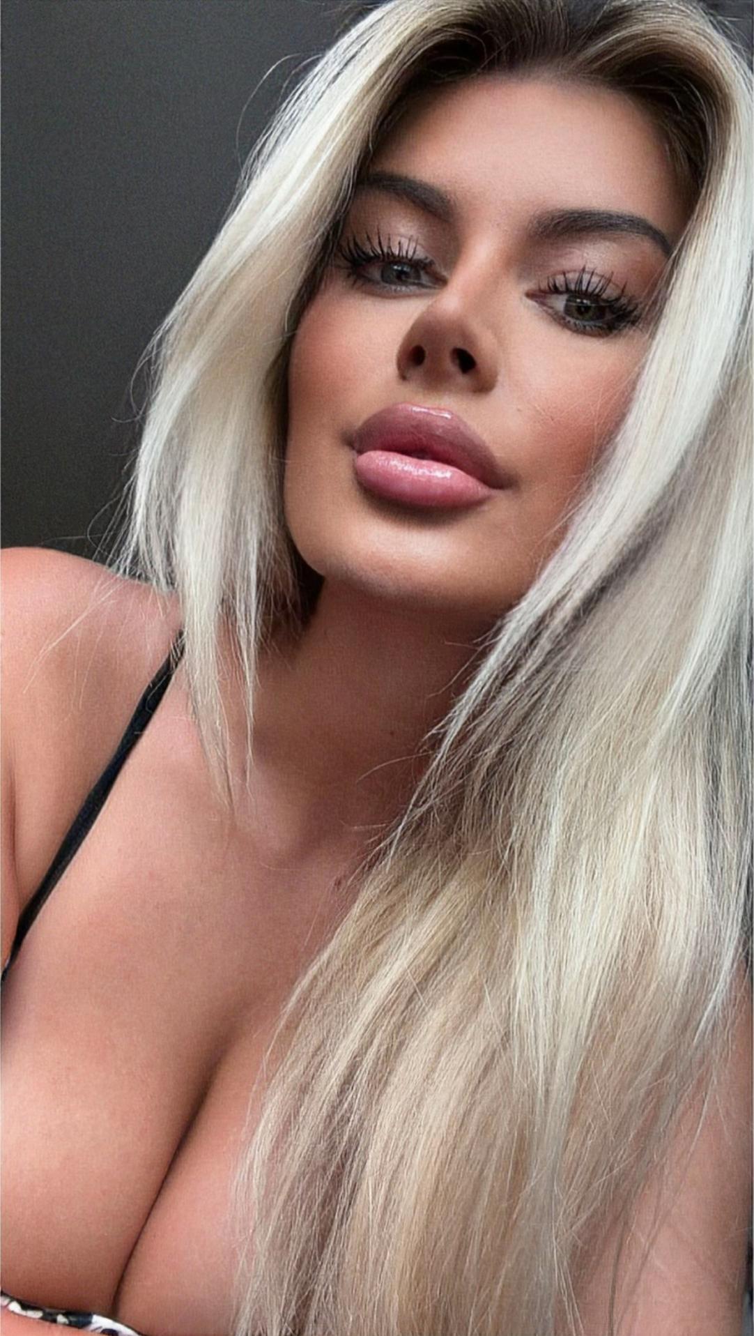 @dzanaa2