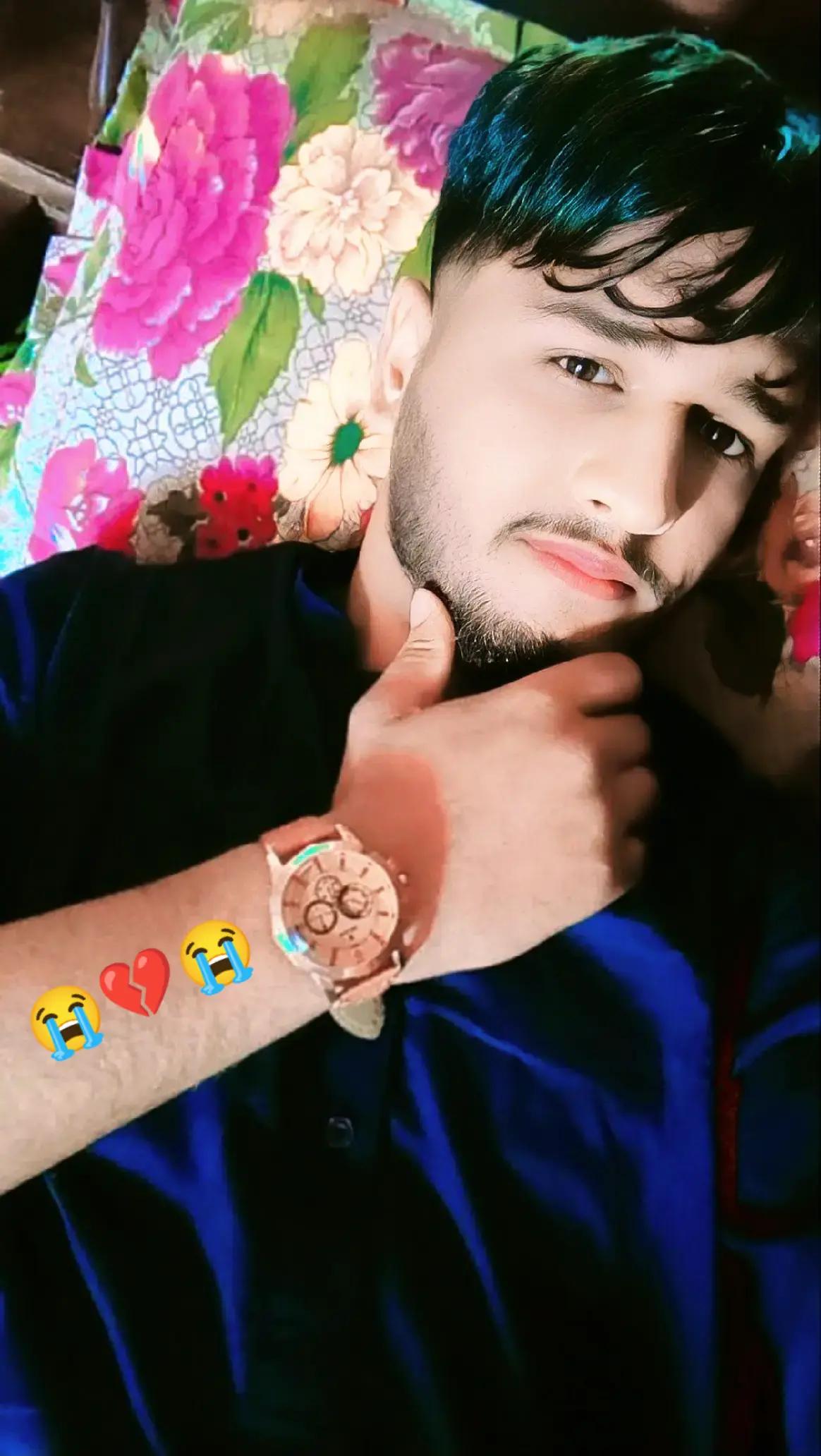 @☞─=&equiv;&Sigma;□&deg;گمنام کشمیری✧