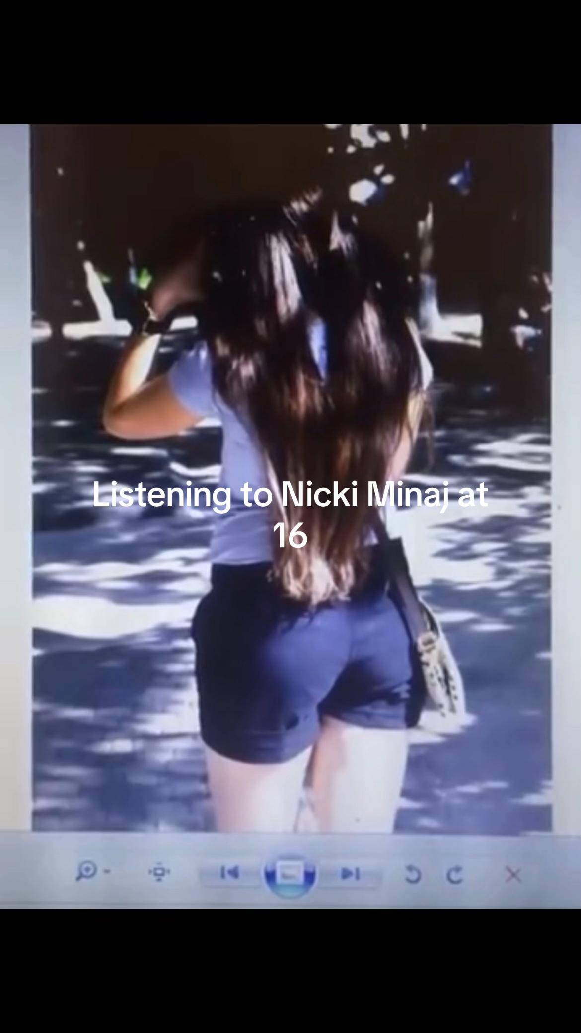 @mélani09